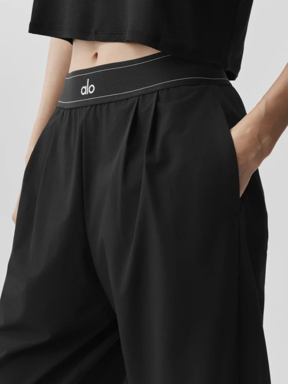 Black💓ALO Yoga Suit Up Trouser Wide Leg|Leg-Lengthening|Versatile😎XXS & XS - Picture 8 of 9
